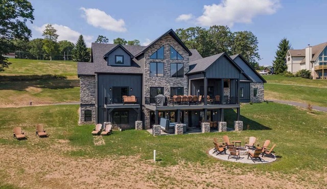The Crooked Oak Lodge - Deep Creek Lake - Indoor Pool & Hot Tub - Dogs Welcome