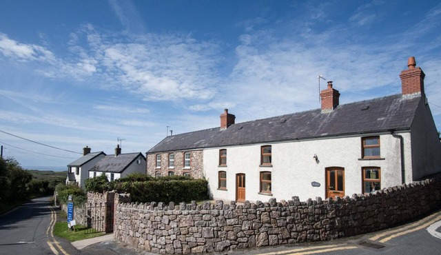 The Cross - 4 Bedroom Cottage - Llangennith