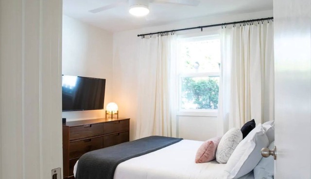 The Crystal | Lovely, Comfy, & Super Walkable