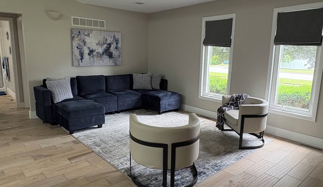 The Crystal Rose House spacious, modern and bright