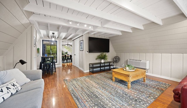 The Cumberland Collective - The Lakeframe-Boat Slip@sulphur crk<1mi water!