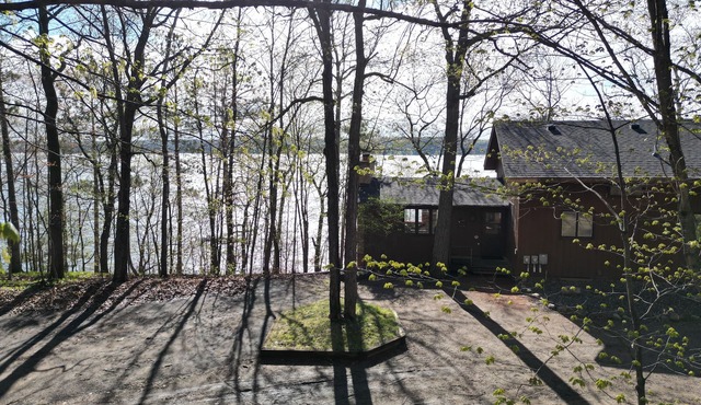 The Cuyuna "Retro Retreat" Family Lake Home