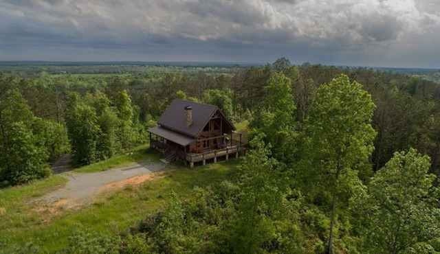 The Cypress Cabin - Solid Wood Log Cabin with Awesome Views!