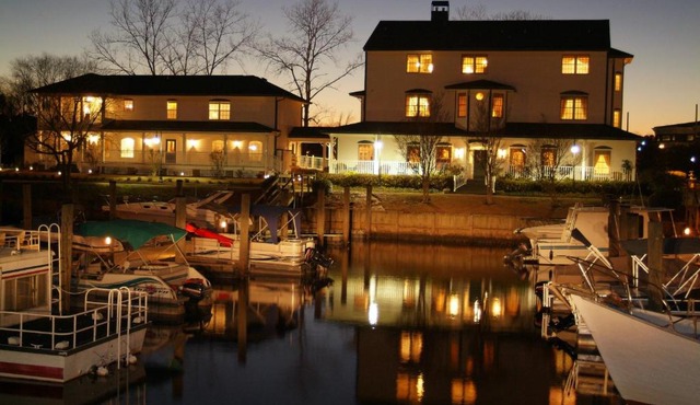 The Cypress Inn