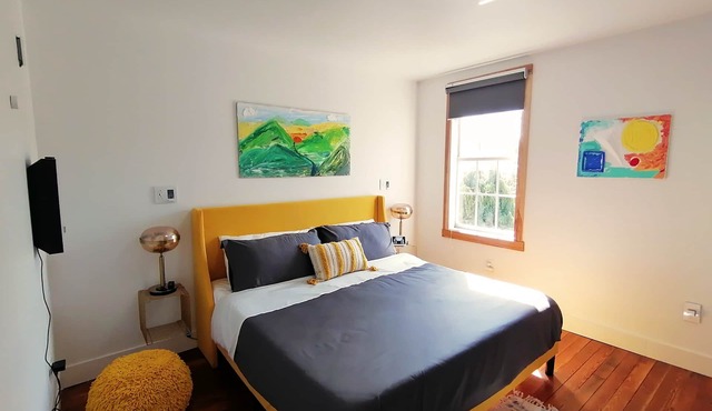 The Dacha. Cumberland vacation