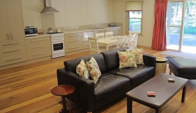 The Dairy - a Delightful & Secluded Farmstay