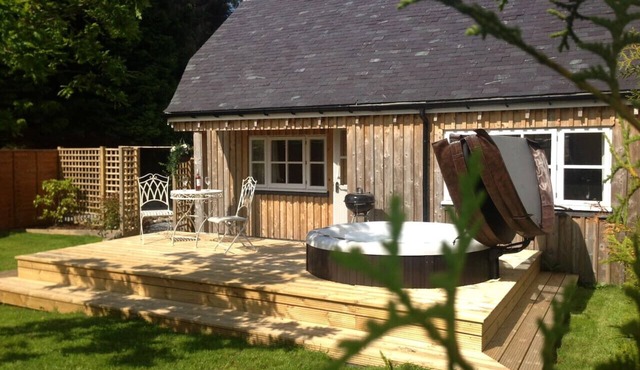 The Dairy Cottage, Loch Tay, Hot Tub & Garden