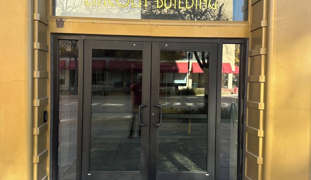 The Dana- Modern condo prime location in downtown Lincoln includes parking!