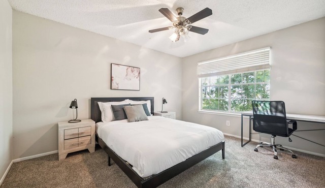The Davis 1824 I Spacious 2 Bed 2 Bath