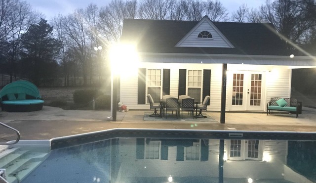 The Dawg House on the Farm