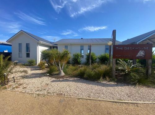 The DeckHouse@PortVictoria