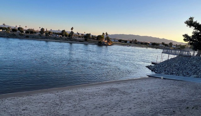 The Deep Water nAccess to Semi private beach and launch