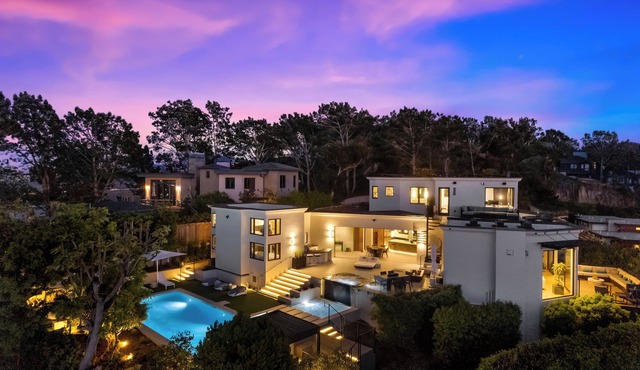 The Del Mar Hilltop Oceanview Resort Mansion