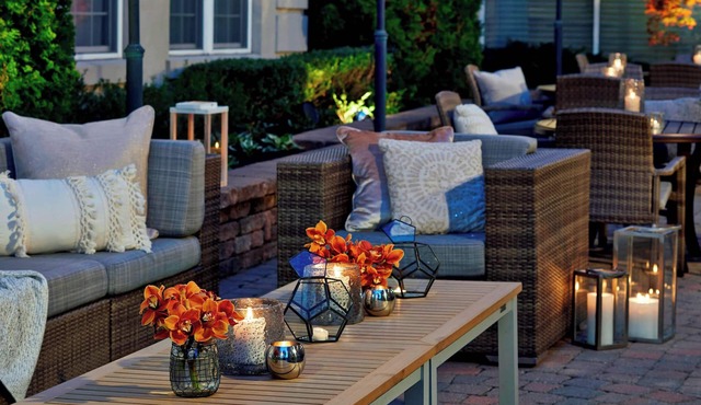 The Del Monte Lodge Renaissance Rochester Hotel & Spa