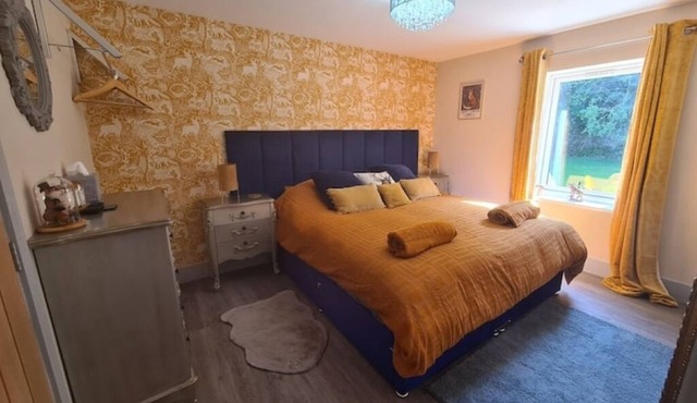 The Den, a boutique retreat for a family of 4