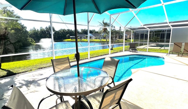 The Den! Private Pool and Pond Views, 5 Miles to Disney