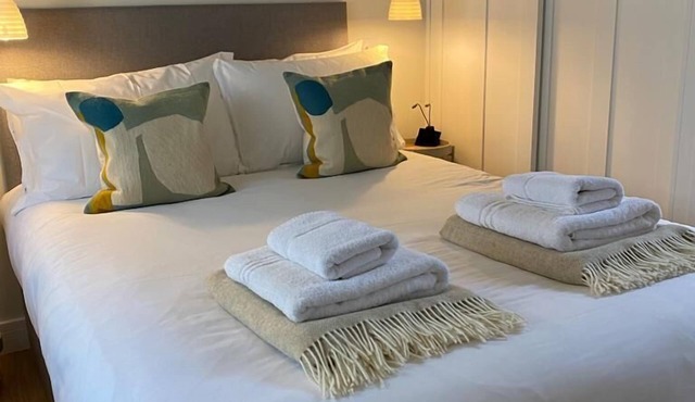 The Den - Small but cosy apartment in the Dales.