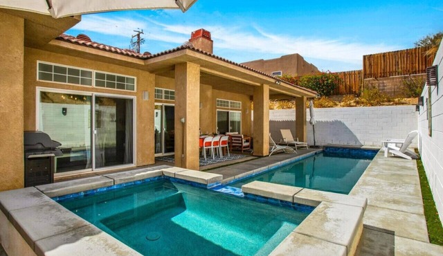 The Desert Gem Pool Spa Gated Private Home