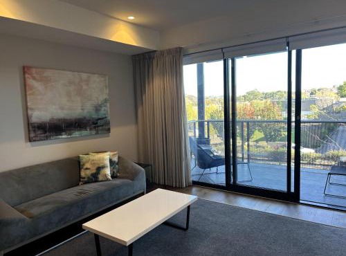 THE DEVLIN APARTMENTS 2 Bedroom Apartment near GMHBA stadium in Geelong - G01