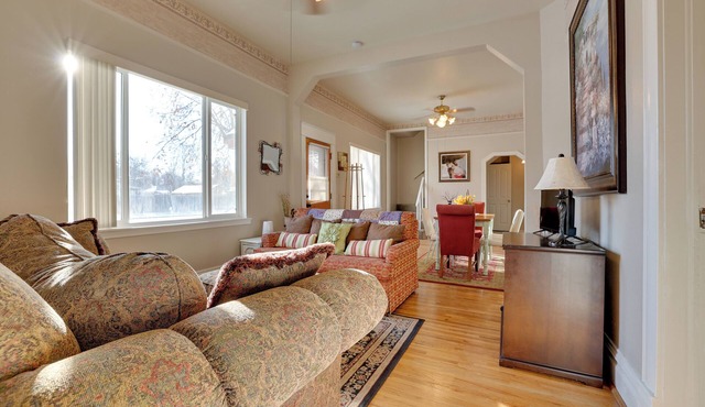 'The Diamond Bungalow' - Cozy Caldwell Home!