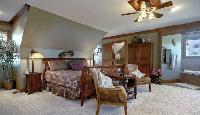 The Dickey House, Prairie Suite