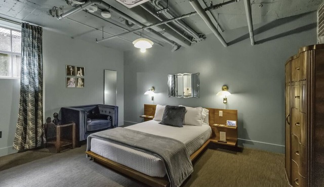 The Dillinger Room @ The Bank