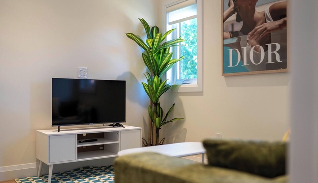 The Dior GuestHouse - 1BR - New Built - Wifi