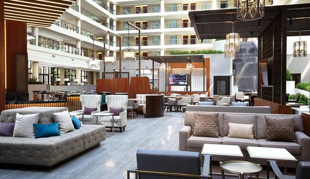 The District by Hilton Club - 2 Bedroom Sleeps 6 just steps from Georgetown