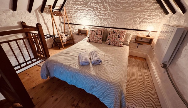 The Dog House, Mere - Dog Friendly Holiday Cottage in Wiltshire.