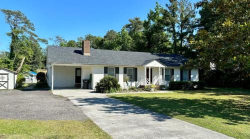 The Dogwood House