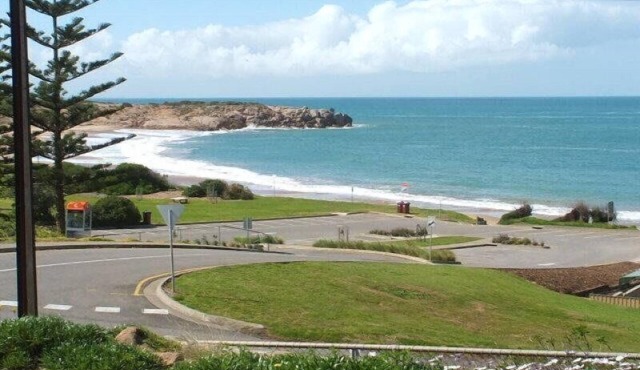 The Dolphins 2 2-10 Strangways Tce, Port Elliot