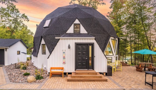 The Dome Home on Lake Holcombe!