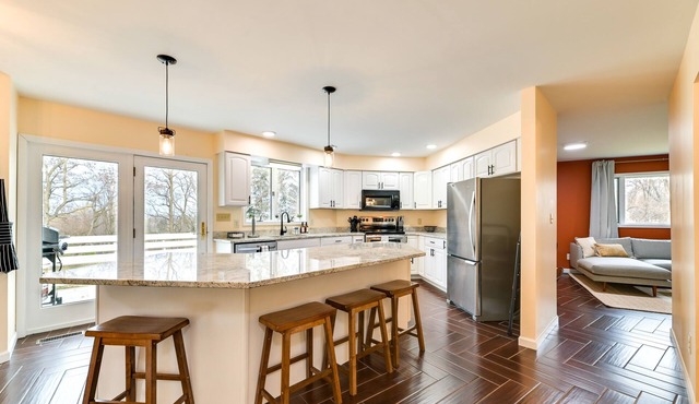 The Dome' - Spacious Retreat Near Finger Lakes!