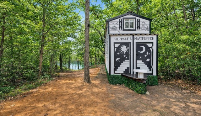 The Doodle House | Lake Front Tiny Home
