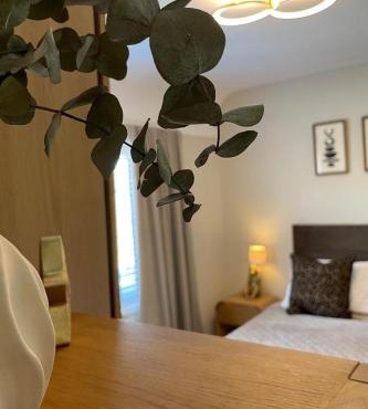 The Dooley 3-Beds Sleeps 6 Pet Friendly