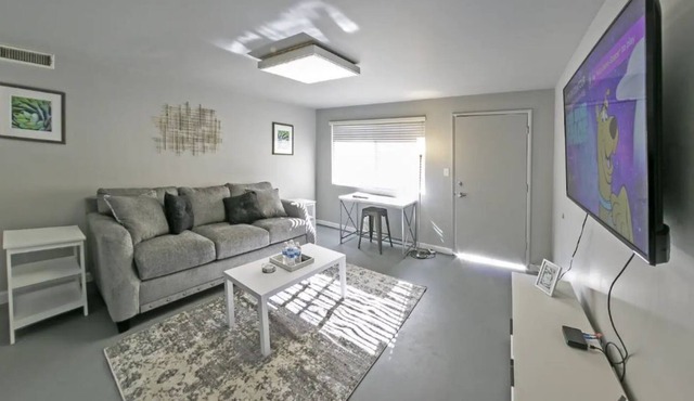 The Dottie 230A 2 bed 1 bath shared pool
