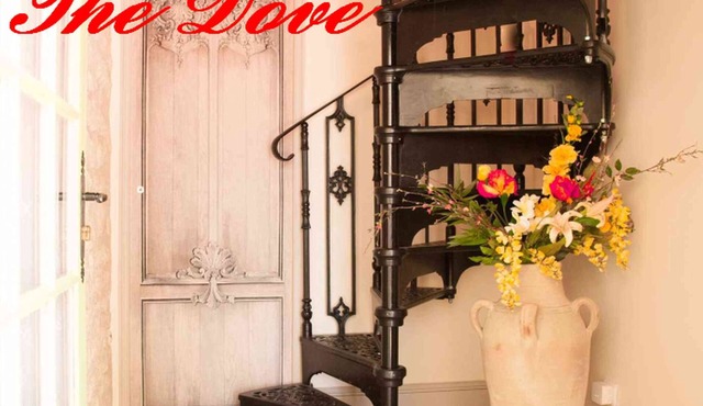 The DOVE 2 bedroom house at our "Songbird Sanctuary" near Chateau Chenonceau