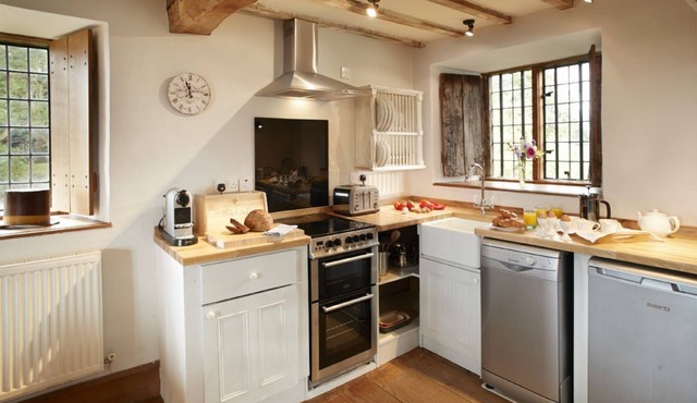 The Dovecote, in the grounds of Elizabethan Pauntley Court, is the perfect country escape.