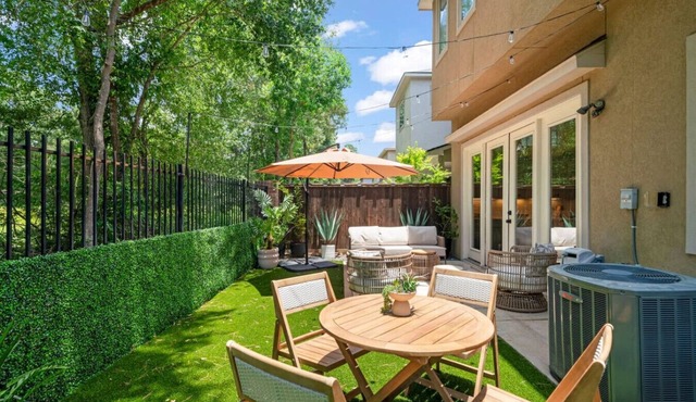 The DOVI Collection | Gated Luxury Retreat & Pool