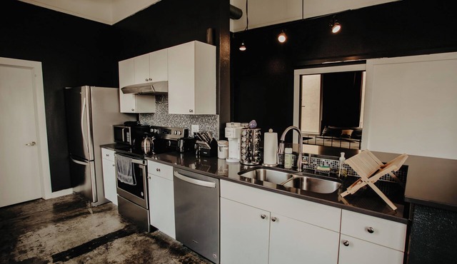 The Downtown Bungalow Loft