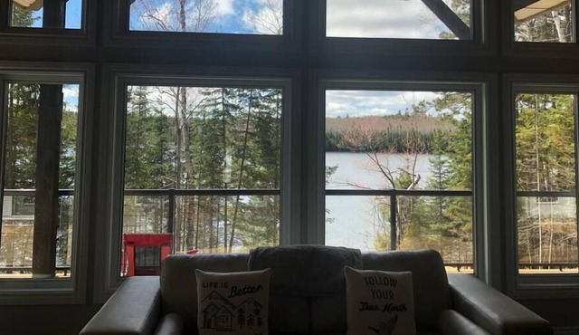 The Dream-A Luxurious Cottage Getaway Ontario Canada