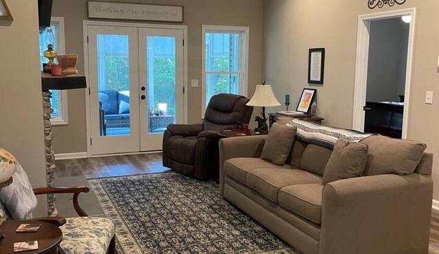 The Dry Hollow Getaway