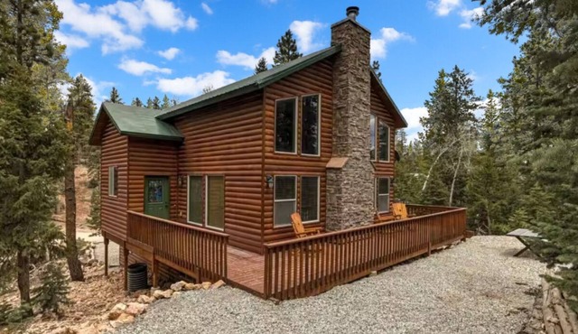 The Duck Creek Village Getaway