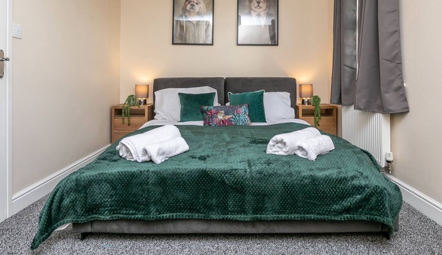 The Durham Place - Exceptionally spacious five bedroom house in Buckshaw Village