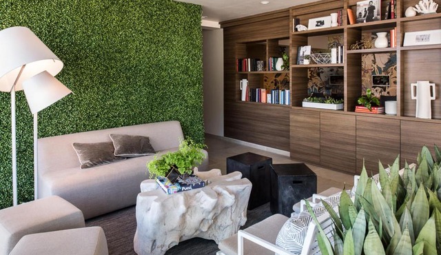 The Dylan Hotel at SFO