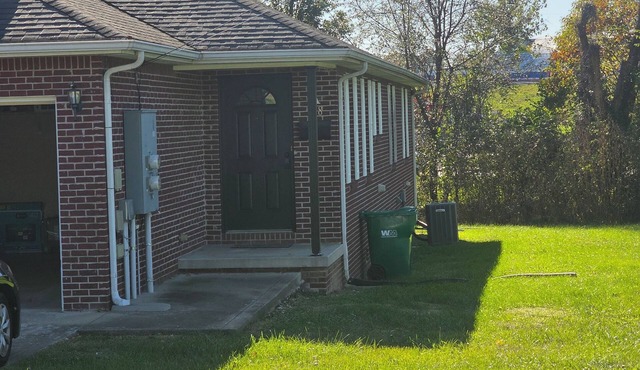 The E-town Retreat 2-bedroom townhome in beautiful Elizabethtown