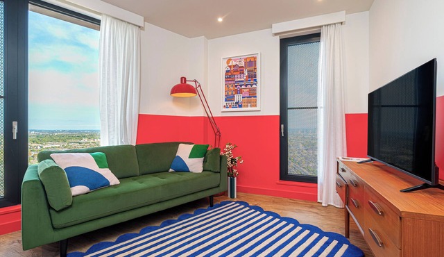 The Eades Natasha Landers 2 bed