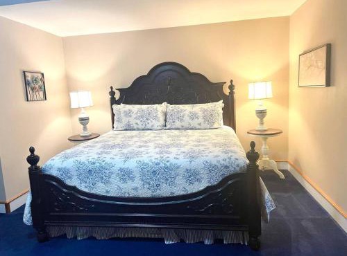 The Eastland Historic Hotel- Hondo Room
