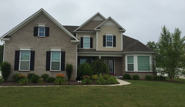 The Eclipse, NBA All Stars, Indy 500 Perfect Location! All Indy Attractions!