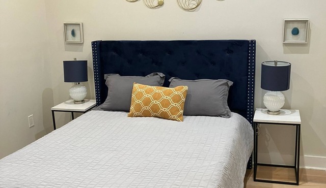 The Elegante - 2BR apt 2F